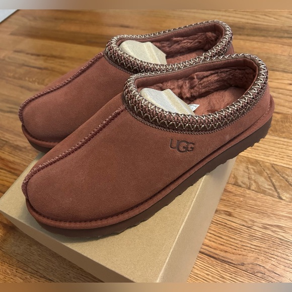UGG Tasman - Picture 1 of 12